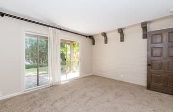 Incredible housemates - looking for a fun, friendly roommate!- $1,235 2