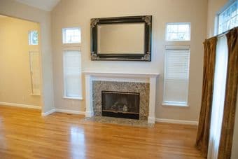 Community House looking for a new roommate 3