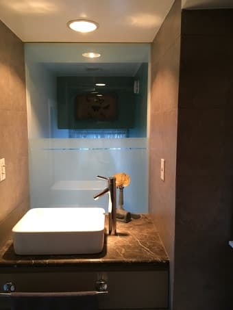 FULLY FURNISHED ROOM WITH ATTACHED PRIVATE BATHROOM AND BALCONY IN PAL 3
