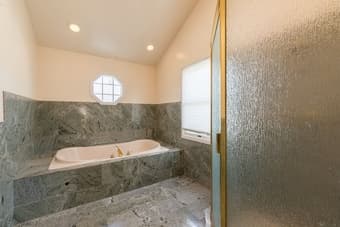 Hello Future Roommate - Big Room for Rent 3