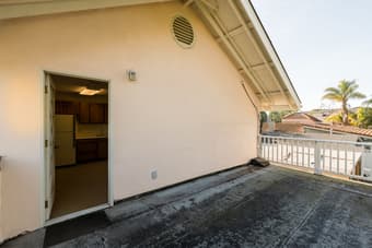 AWESOME roomie needed in our big Palo Alto home!! 3
