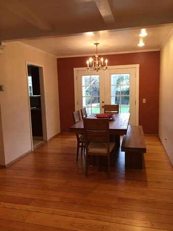 Large room in Los Altos utilities included! 3