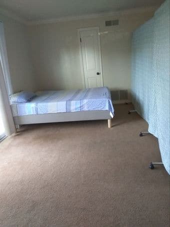 Menlo Park 2B1B客厅即日起短租，拎包入住，交通便利！ 2