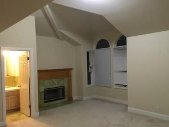 AMAZING ROOMMATES - great for those new to the area! 2