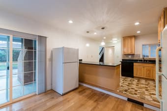 Room for rent in our 8 BD home! 3