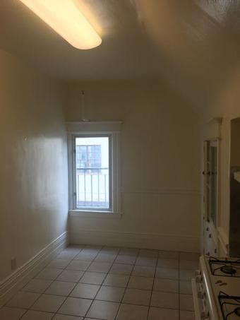 Spacious room in 3BR/1BA in the SF Mission District 3