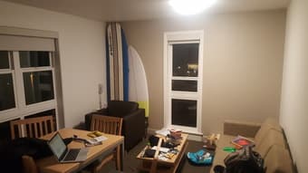 Subletting my Rains Apartment for Spring Quarter 1