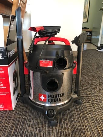 POWERFUL VACUUM CLEANER 2