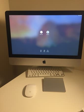 iMac - 21.5 inch- Mid 2014 $850 OBO 1