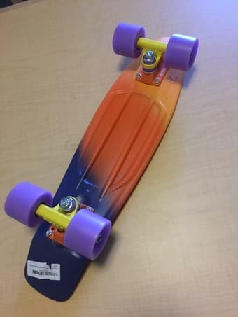 22" Pennyboard - Like new! 2