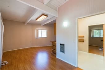 AWESOME roomie needed in our big Palo Alto home!! 3