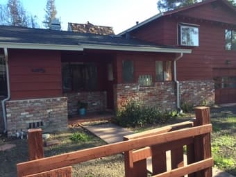 Great house with post-docs, 10 min from campus, available MARCH 1st 1
