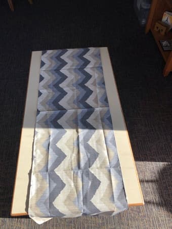 TABLE RUNNER 1