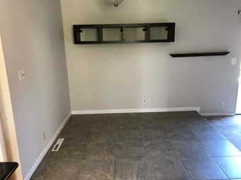 Hello Future Roommate - Big Room for Rent 2