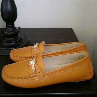 Never used Versace women shoes only for $45 (I bought it for $110) 2