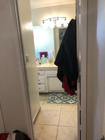 Master + ensuite in 2/2 available Aug 1 in Palo Alto 3