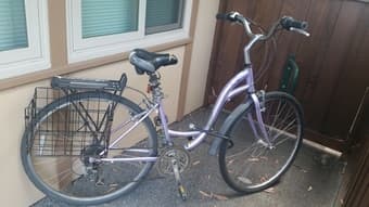 Bike - with helmet, U-lock and basket 2