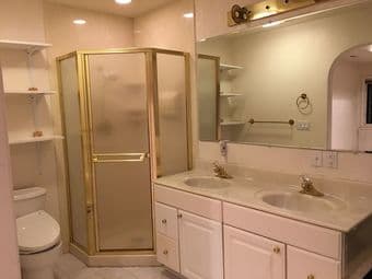 AWESOME roomie needed in our big Palo Alto home!! 3