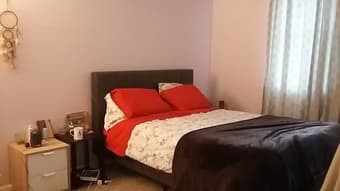 Master bedroom and private bath in spacious 2 bed 2 bath-Palo Alto 2