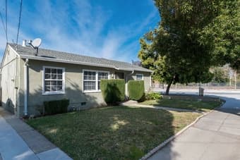 Fantastic housing with great roommates - the bomb dot com! 2