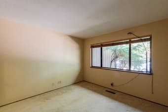 AWESOME roomie needed in our big Woodside home!! 3