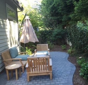 Need a room? Enjoy friendship?? Join our house in Mountain View 1