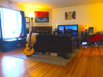 1BR room available in a 2BR/1BA home 2