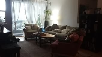 Master bedroom and private bath in spacious 2 bed 2 bath-Palo Alto 2
