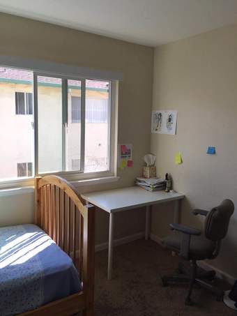 Palo Alto卧室短租4/15-5/15, a furnished room in Palo Alto available 1