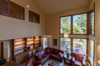 Dear future, fun Housemate, come check out this room! 3