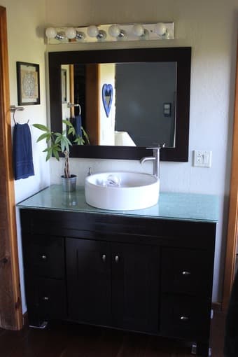Master Bedroom In Nature Sanctuary: April 1- July 1 3