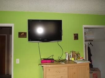 nice, cozy room for rent short term 2