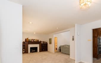 Private room, good house mates, showings this week! 2