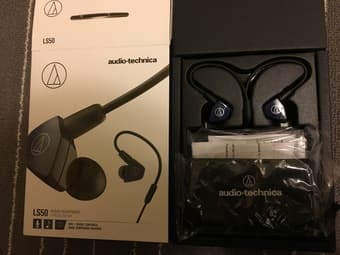 Audio Technica in ear headphone LS50is with microphone 2
