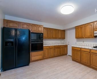 Gorgeous house with friendly housemates! - $1,390 3