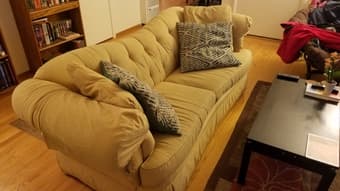 Comfy couch for sale 1
