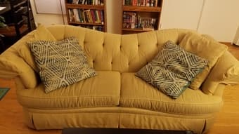 Comfy couch for sale 2
