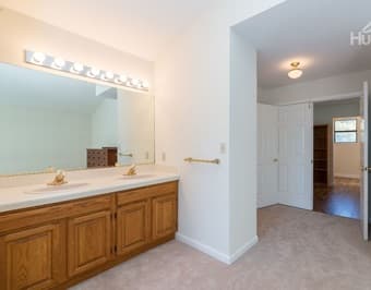 Check out our home! - Private bedroom in a beautiful place :) 1