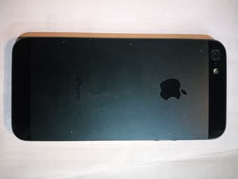 iPhone 5(Unlocked, 16GB) - Best Offer 2