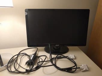 Acer S200HL 20" monitor 1