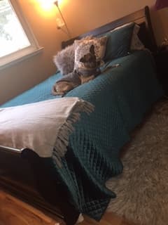 Selling Bedroom Furniture 1