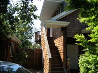 Furnished Studio Apartment on Campus for Rent 1