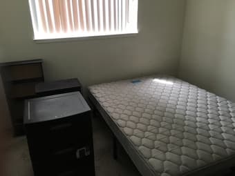 出租一间卧室：1 bedroom available in Menlo Park,  from 05/31 to 06/30 1