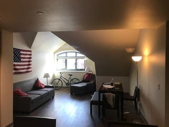 Private Room/Bath in Munger Summer Sublet (June - September)*Flexible 2