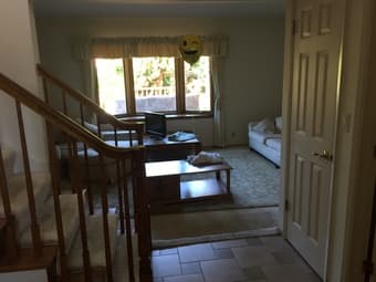 Summer Sublet - 5 bedroom house (Mountain View) 2