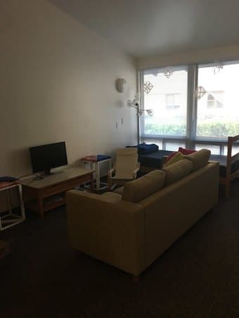 Long summer sublet on Stanford campus- 6/10-9/30 - $1,179 2