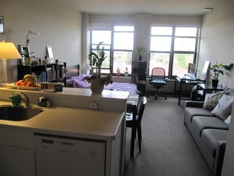 MUNGER PREMIUM STUDIO, June 15 - September 15 3