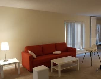 Oak Creek 2bd Apt 2-month lease 1