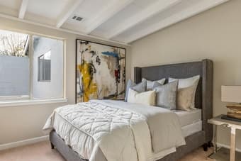 Dear future, fun Housemate, come check out this room! 2