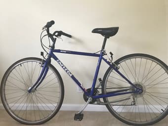 Bike: Univega Country Activa perfect commuter hybrid 1